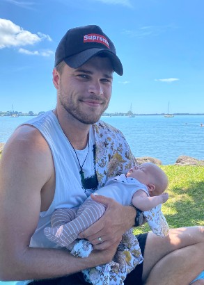 How Dads Can Help with a Newborn in the 4th Trimester