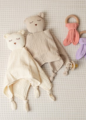 Introducing & Using a Comforter