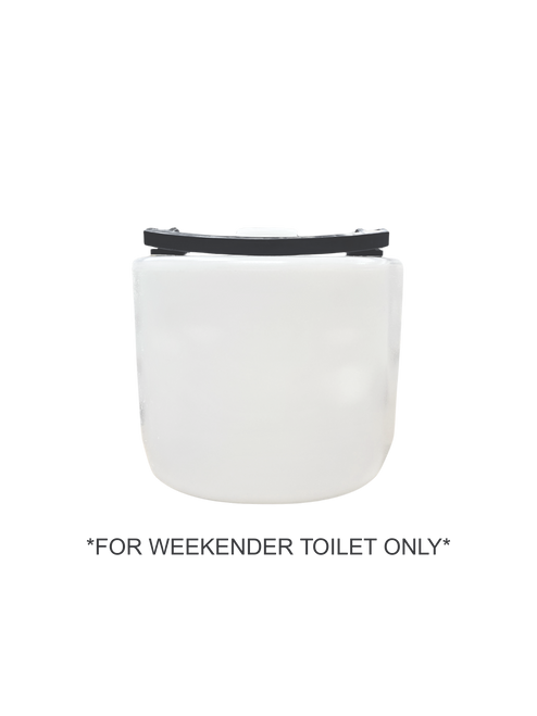 The extra bottle for the Weekender allows for extended usage when emptying isn't immediately possible.