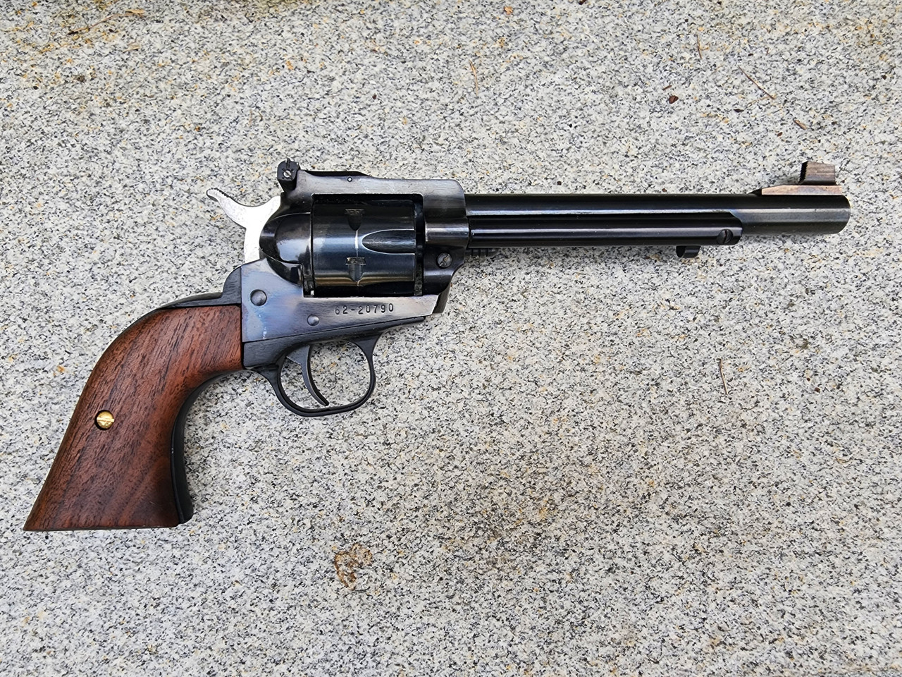 Ruger New Model Single-Six Family Grips (XR3 Red)