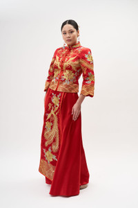Auckland, NZ. Hire or Rental Gown. Red Wedding Dress. Chinese Tea Ceremony Traditional Phoenix Red & Gold 2 Piece Gown Qun Kwa, Qipao, Cheongsam - Side View Auckland, NZ. Hire or Rental Gown. Red Wedding Dress. Chinese Tea Ceremony Traditional Phoenix Red & Gold 2 Piece Gown Qun Kwa, Qipao, Cheongsam - Side View