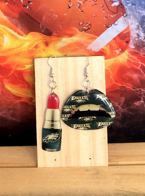 Eagles lips planar earrings #4