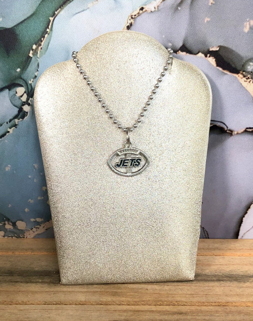 JETS oval charm necklace