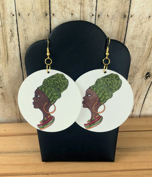 Queen wood earrings #12