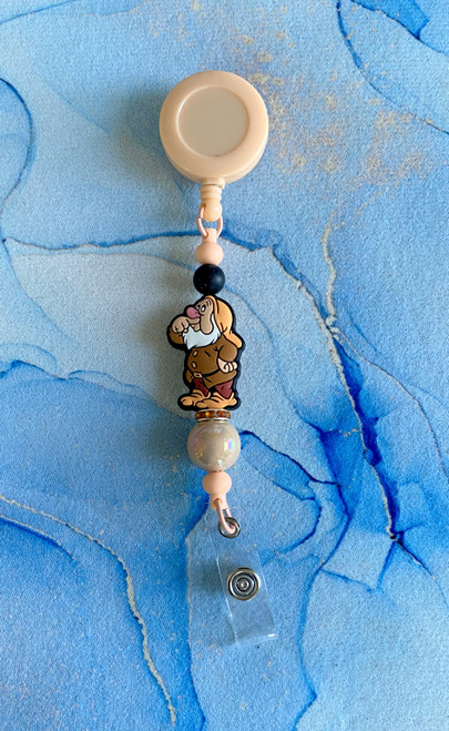 DWARF SNOW WHITE Beadable badge #1