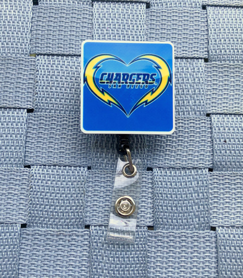 Chargers planar badge reel