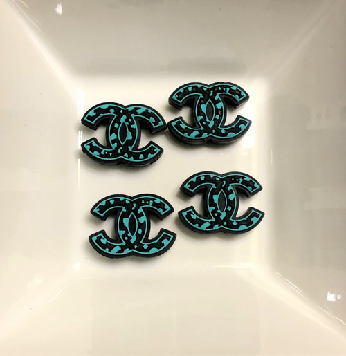 Turquoise focal leopard silicone bead