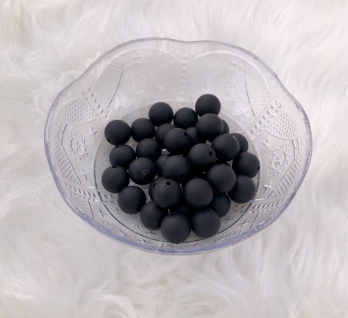 Black Round focal silicone beads