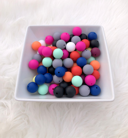 10pc silicone 15mm beads mix