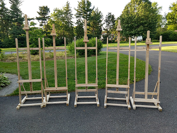 wooden-easels-1.jpg
