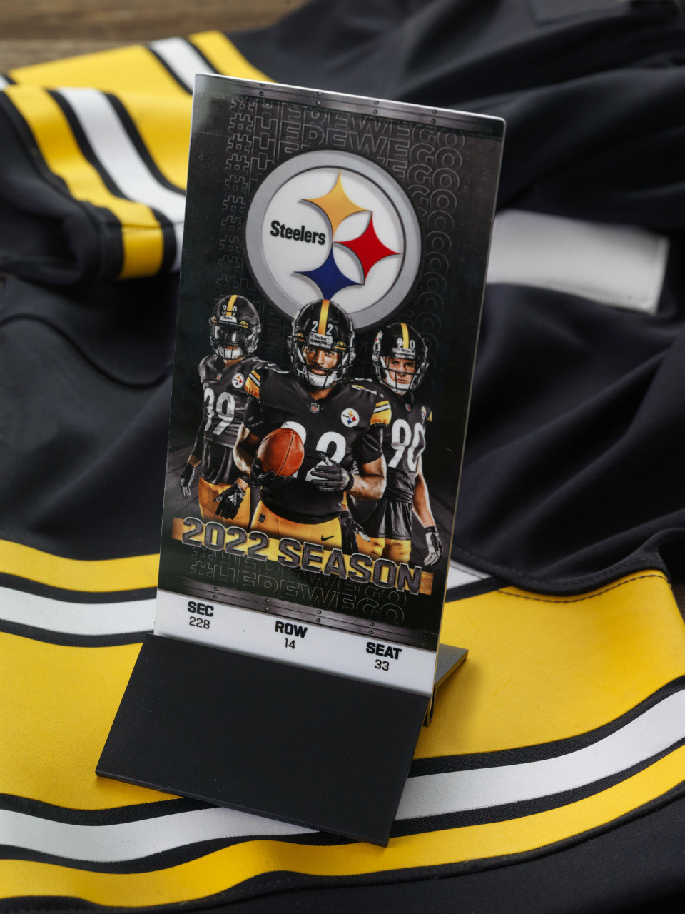 2022 Pittsburgh Steelers Season Ticket - Wendell August Forge