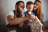 3 Best Gingerbread House Ornament Ideas