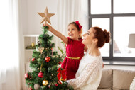 3 Christmas Tree Topper Ideas to Consider