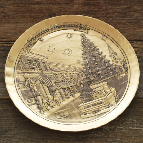 Limited Edition 2021 Annual Plate- An American Christmas on Main Street Gold Plated Wendell August