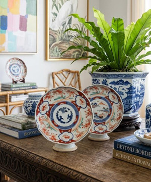 Antique Japanese Imari Plates Set | Meiji Era Scalloped Porcelain Chinoiserie Decor