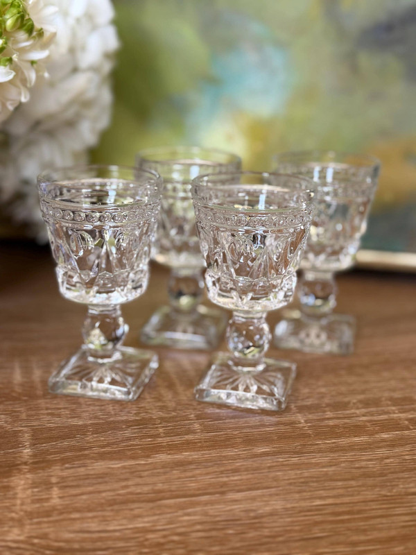 EAPG Shot Glasses Set | Victorian Beaded Medallion Glassware