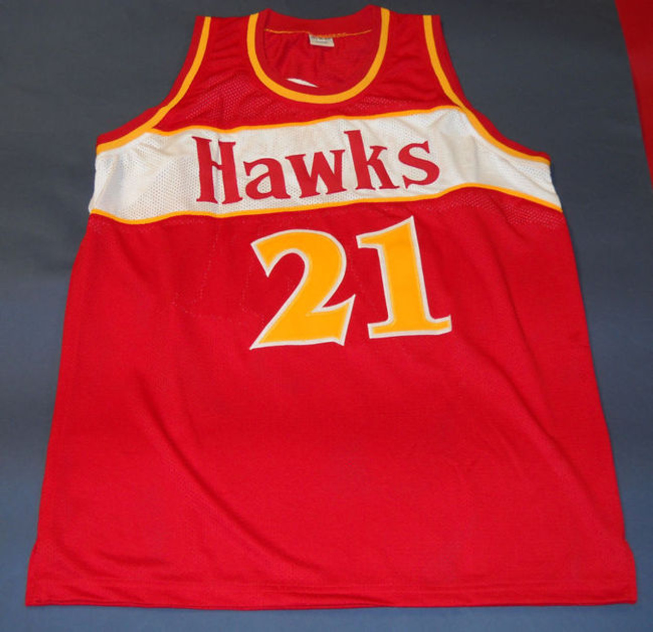 atlanta hawks old jersey