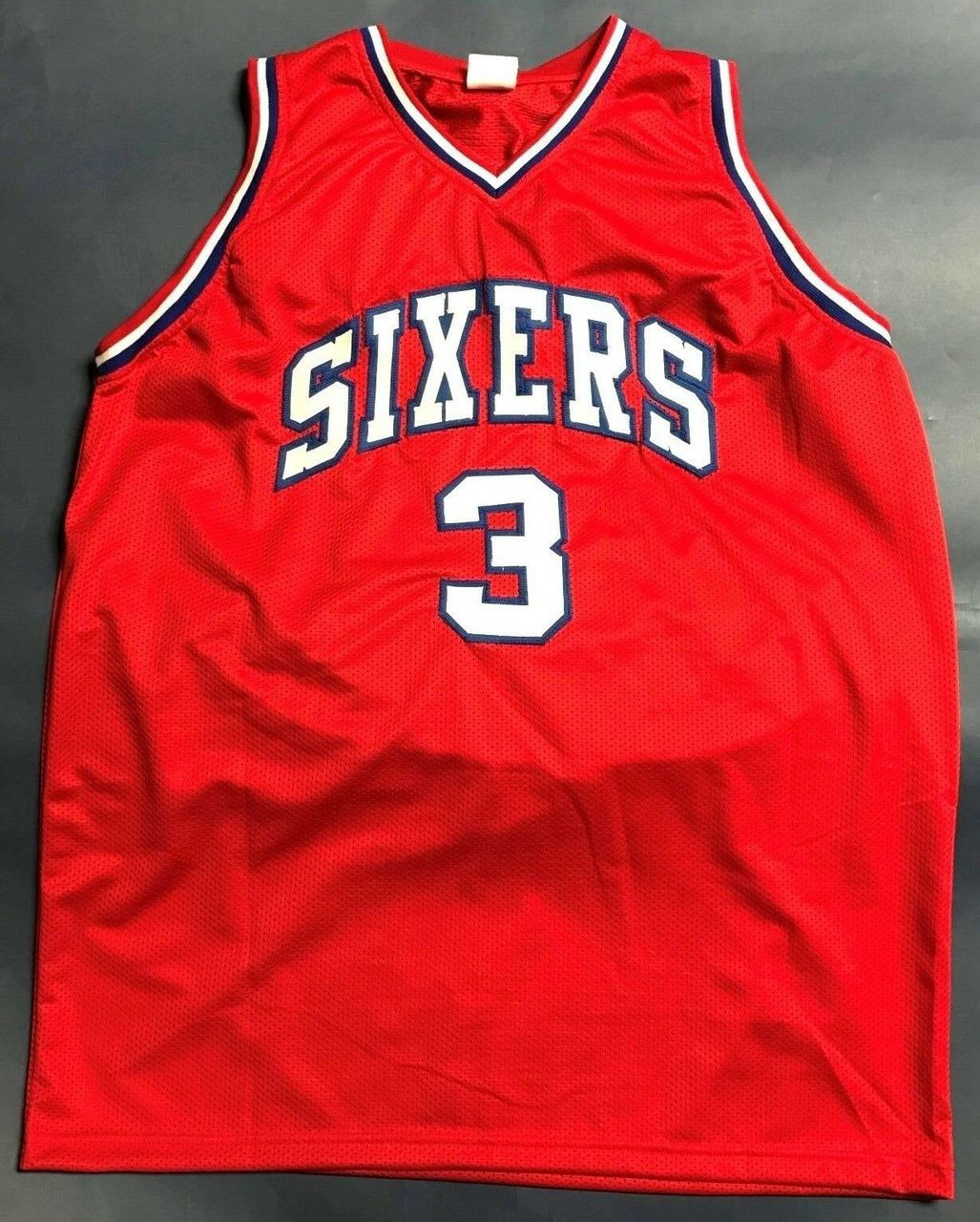 Allen Iverson Signed Philadelphia 76ers Jersey with The Answer