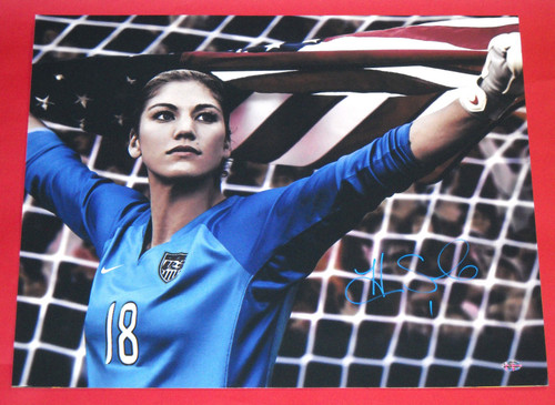 HOPE SOLO AUTOGRAPHED TEAM USA 16X20 PHOTO SOCCER GOALIE AASH