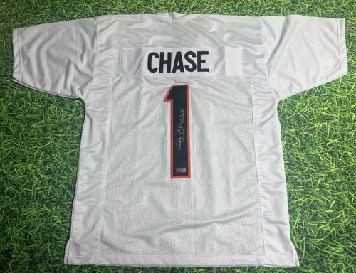 JA’MARR CHASE AUTOGRAPHED CINCINNATI BENGALS W JERSEY PIA