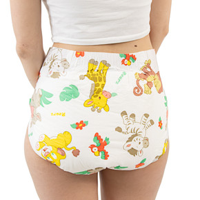 Modeled Safari diaper, back-view.