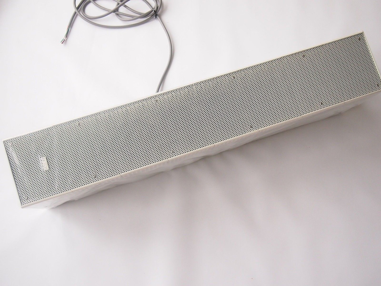 TOA SR-S4L Slim-Line Array Speaker (White) - Pro AV Warehouse
