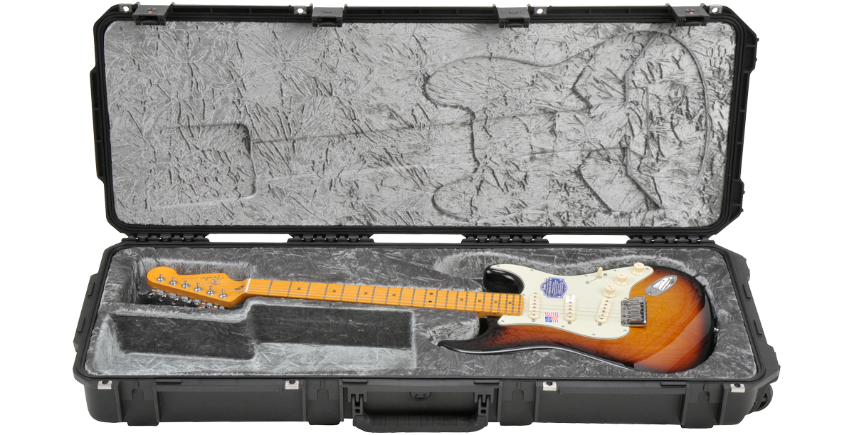 guitar case with wheels