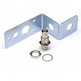 Shure UA505 Mounting Bracket and BNC Adapter for Remote Antenna Mounting (Contains one)