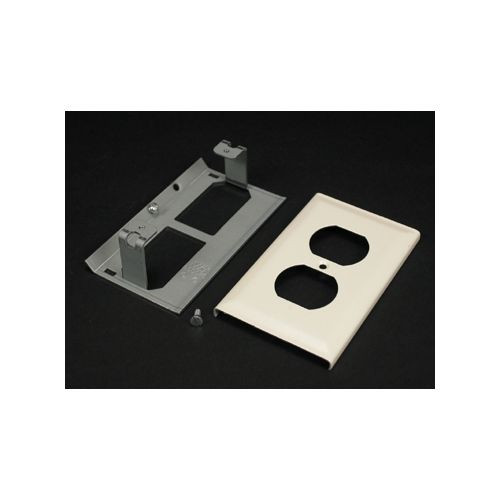Wiremold G3043BE 3000 Duplex Receptacle Cover Fitting