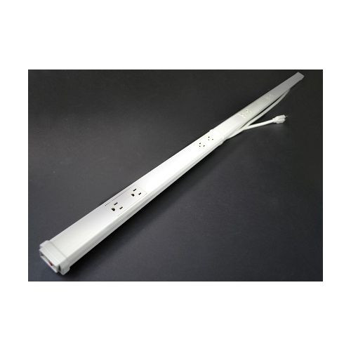 Wiremold NM20-C6 Plug-In Outlet Center Unit / Polymeric/120V/15A/72\" long/12 O/L /6\' cord"