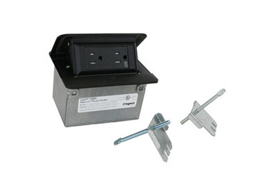 Wiremold DQFF15BK "DQF FIELD WIRED W/15A RECPT, BLK"