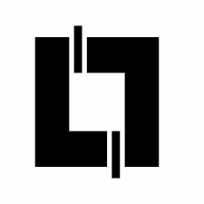 Middle Atlantic LH-XTCSS LundHalsey x-Type Broadcast Console, Small