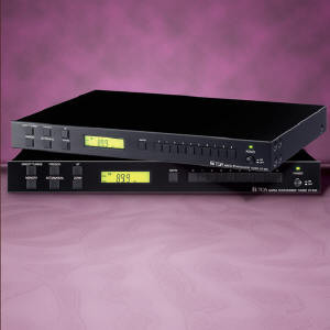 TOA DT-930 AM-FM Tuner