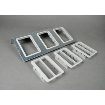 Wiremold C10105P-3RT AC Series Communication Plate