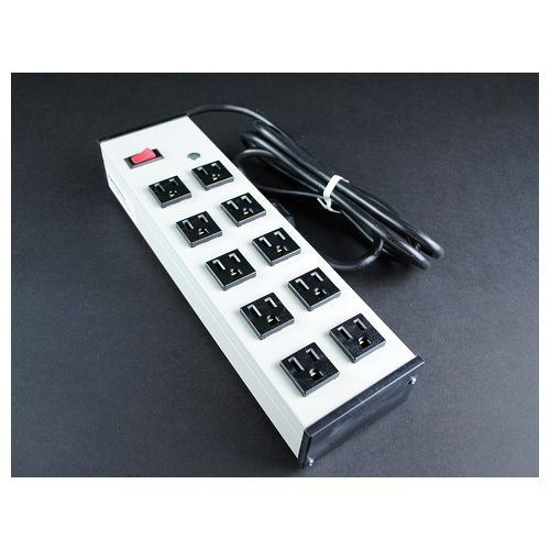 Wiremold UL210BD Plug-In Outlet Center Unit / 120V/15A/10 O/L /lighted switch/15' cord