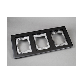 Wiremold 837TCAL-BK 3-Gang carpet & tile flange - Black