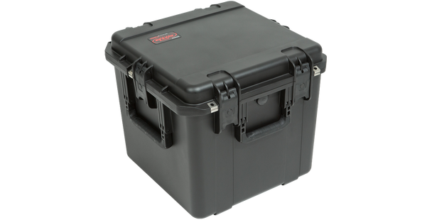 SKB Cases 3i-1717-16BC 17 in x 17 in x 16 in w/dividers