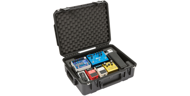 SKB Cases 3i-2015-7-PB iSeries 2015-7 Case w/ 1SKB-PB1712 Pedalboard