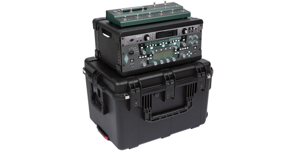 SKB Cases 3i-231714GFX iSeries FlyRack case for Line 6 HELIX Rack or Kemper Rack and floor controller