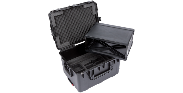 SKB Cases 3i-231714WMC iSeries Injection Molded for (4) wireless w/4U Fly Rack with wheels