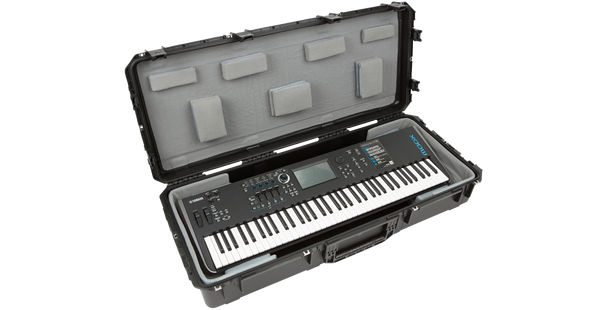 SKB Cases 3i-4719-TKBD iSeries 61-Note Wide Keyboard Case - w/Think Tank Interior: 45 in x 18 in x 6.25 in