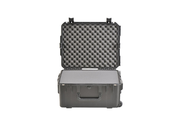 SKB Cases 3I-2222-12BC 22 in x 22 in x 12 in w/wheels cubed foam