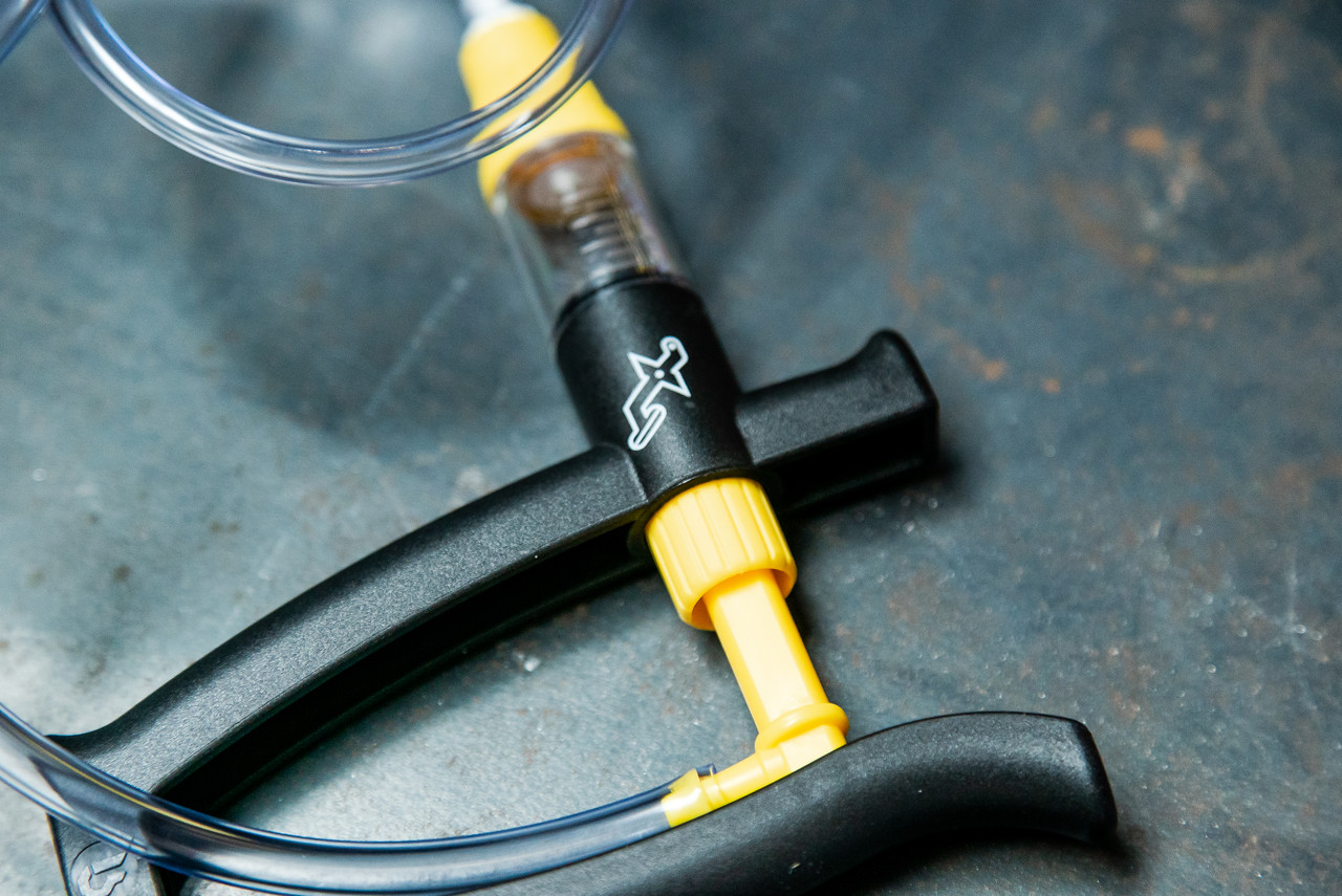 Reverse bleeder kit Xtreme Clutch Focus On Performance