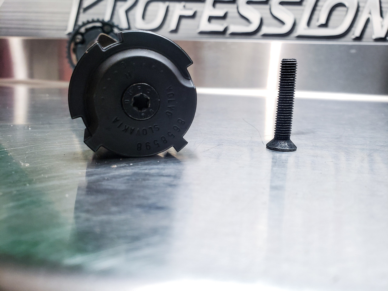 Camshaft Trigger Wheel Bolts PAIR GENUINE FORD Focus On Performance