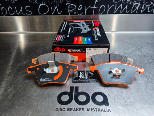 Focus XR5 DBA Xtreme Performance Front Brake Pads DB2176XP
Part number cross references: 4N5J 2K021 AA & 4N51 2K021 AB