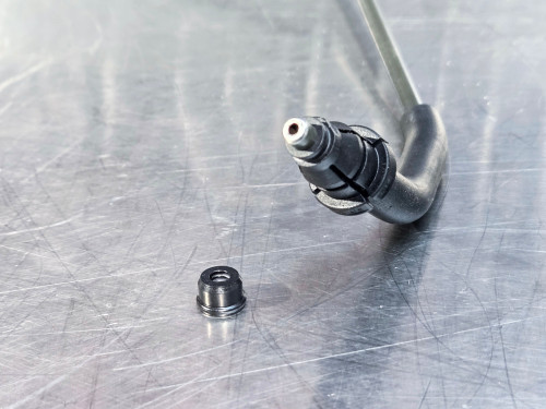 XR5 / RS mk2 Clutch Line Seal
Part number cross reference: 3M51 7K590 HD