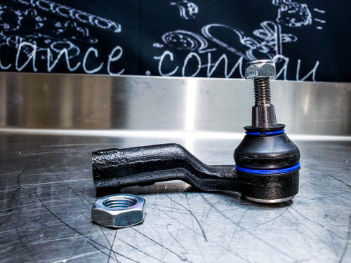 RH Tie Rod End 
Part number cross reference: 4M51 3289 AD & BV6C 3C367 BB