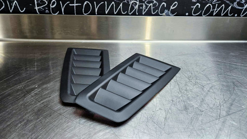 RS mk2 bonnet vents
Part number cross reference: 9M5Y 16C628 ADXWAA & 9M5Y 16C629 ADXWAA