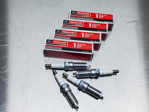 Service Kit Fiesta ST180 1.6 Ecoboost Spark plugs GENUINE FORD 
