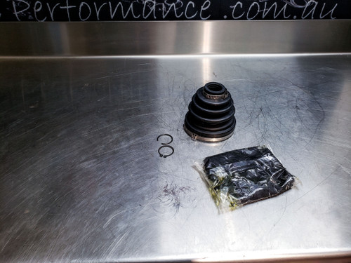 XR5 Inner CV Boot Kit AFTERMARKET
Part number cross reference 6N51 4A084 DC
